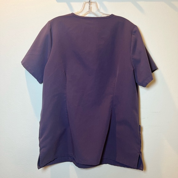 Mandala 6 pocket Scrub Top size L - Picture 3 of 3